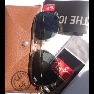 Ray-Ban Caravan Arista Frame Green Lens Sunglasses